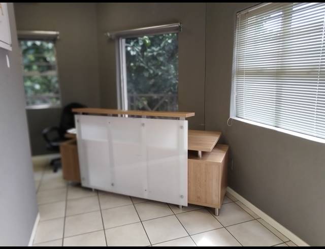 62M² OFFICE TO LET IN SONHEUWEL